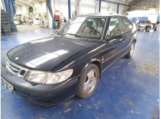 saab 9-3 berlina del año 1999 2