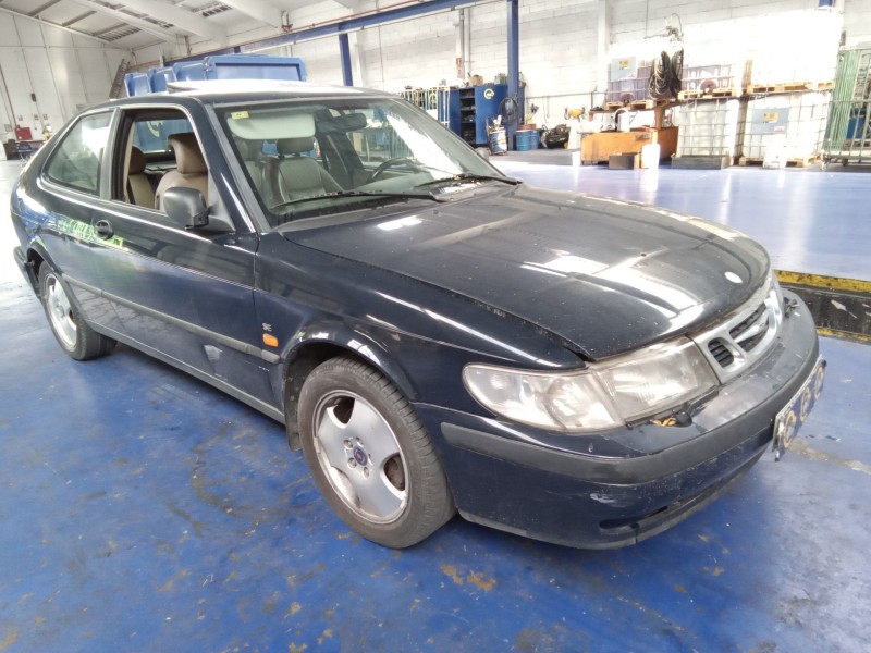 saab 9-3 berlina del año 1999
