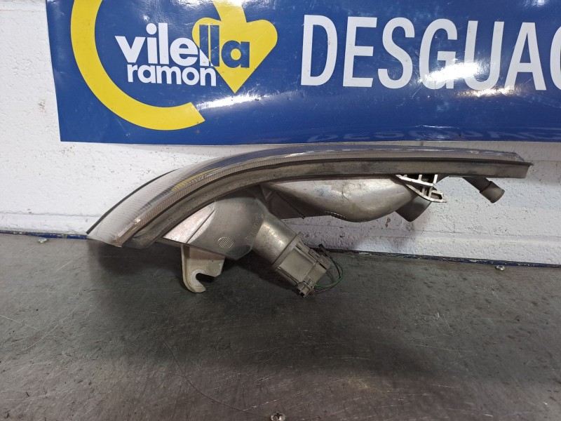 Recambio de piloto delantero derecho para saab 9-3 berlina 2.2 s tid referencia OEM IAM   