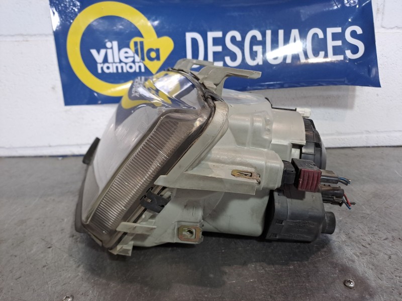 Recambio de faro izquierdo para saab 9-3 berlina 2.2 s tid referencia OEM IAM   