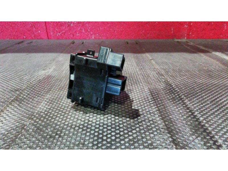 Recambio de mando luces para nissan almera (n16/e) 1.5 16v cat | 0.00 - ... 1.5 16v cat | 0.00 - ... referencia OEM IAM 25540AV6