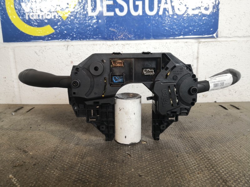 Recambio de mando luces para citroen c4 berlina 1.6 16v hdi referencia OEM IAM 96656018XT  