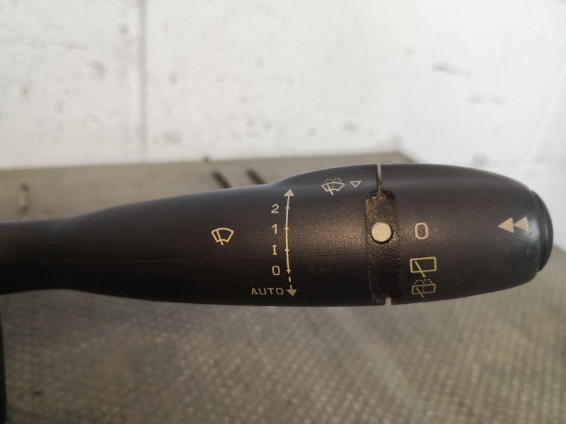 Recambio de mando luces para citroen c4 berlina 1.6 16v hdi referencia OEM IAM 96656018XT  