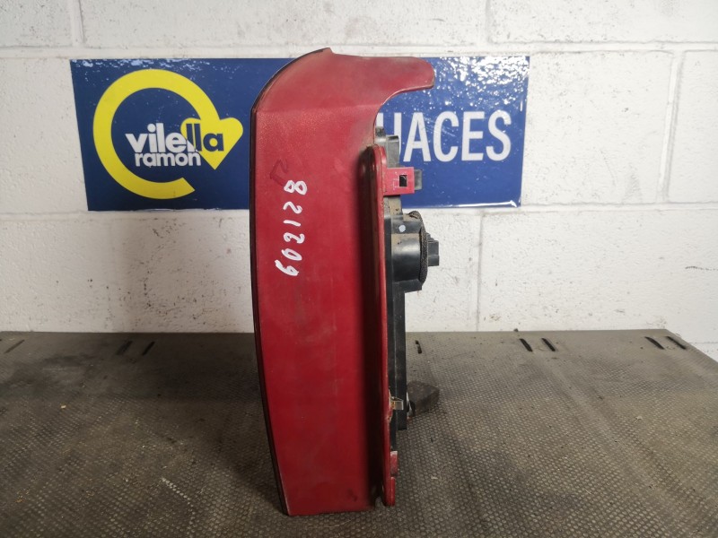 Recambio de piloto trasero izquierdo para ford focus turnier (cak) ambiente | 08.98 - 12.04 ambiente | 08.98 - 12.04 referencia 