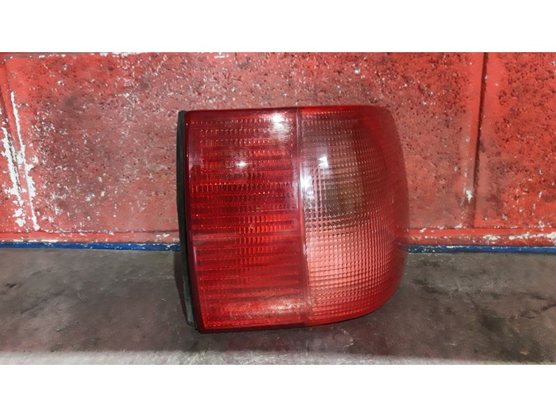 Recambio de piloto trasero derecho para audi 80/90 (811/813/853)  | 0.84 - ...  | 0.84 - ... referencia OEM IAM   