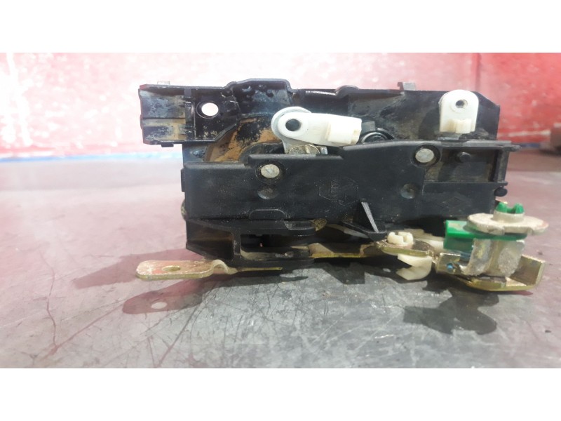 Recambio de cerradura puerta delantera derecha para renault clio i fase i+ii (b/c57) 1.9 d rn (b / c 57 l) | 01.91 - 12.98 1.9 d