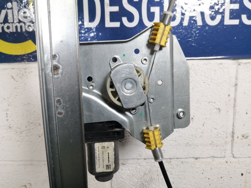 Recambio de elevalunas delantero derecho para citroen berlingo 1.6 hdi 75 x referencia OEM IAM 402102F  