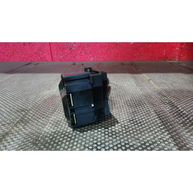 Recambio de mando limpia para nissan almera (n16/e) 1.5 16v cat | 0.00 - ... 1.5 16v cat | 0.00 - ... referencia OEM IAM 25260AV