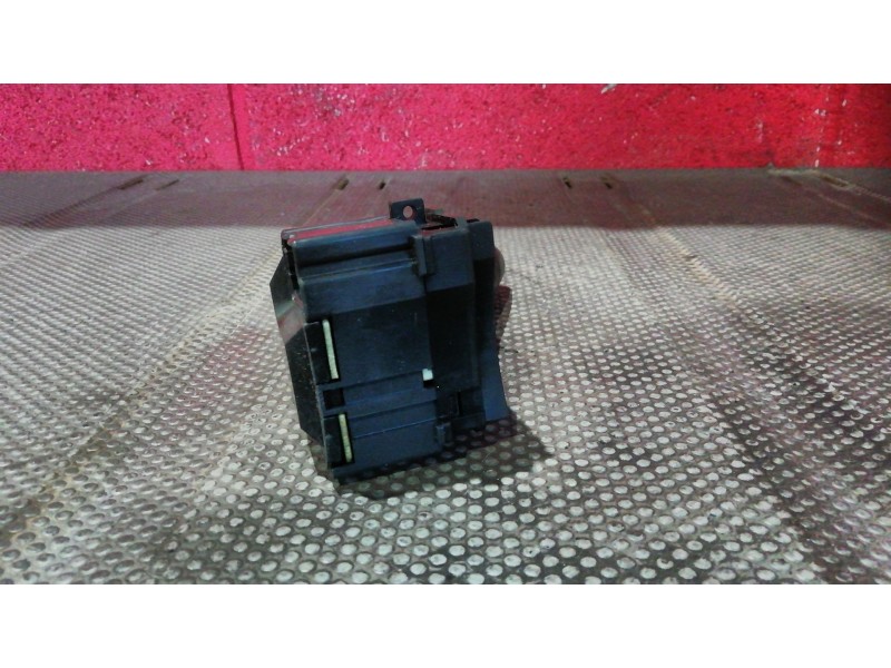 Recambio de mando limpia para nissan almera (n16/e) 1.5 16v cat | 0.00 - ... 1.5 16v cat | 0.00 - ... referencia OEM IAM 25260AV