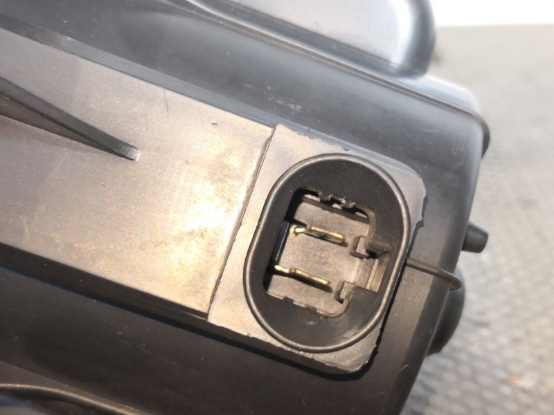 Recambio de motor calefaccion para citroen c4 berlina 1.6 16v hdi referencia OEM IAM U2331001  