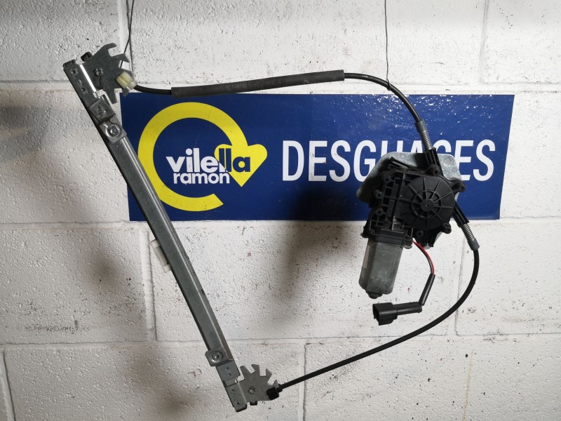 Recambio de elevalunas delantero izquierdo para renault megane coupe alize 1.9dti referencia OEM IAM 2133342  