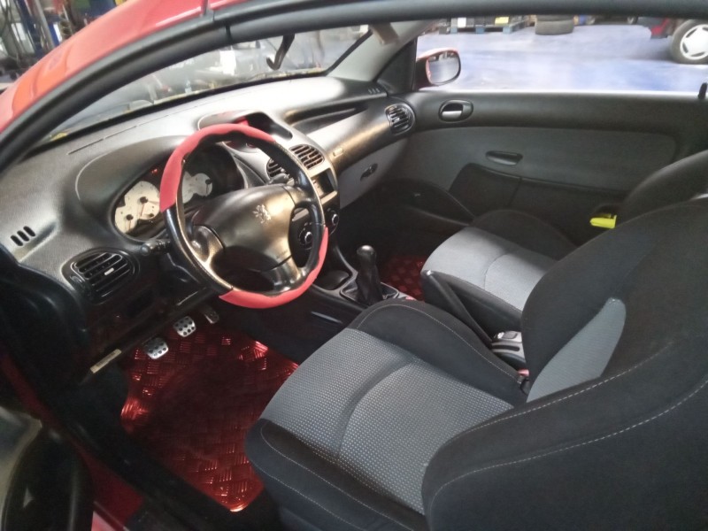 peugeot 206 cc 1.6 16v cat | 0.01 - ... del año 2002 peugeot 206 cc 1.6 16v cat | 0.01 - ... del año 2002