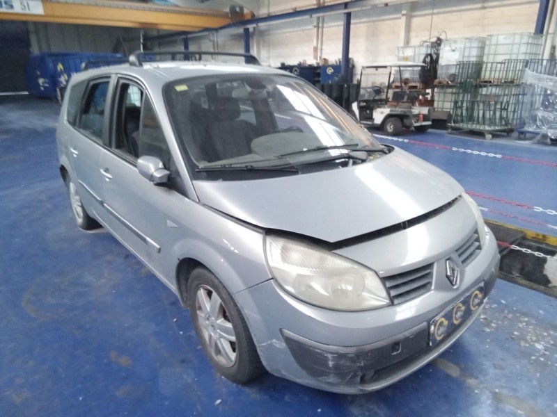 renault scenic ii authentique | 0.03 - ... del año 2004