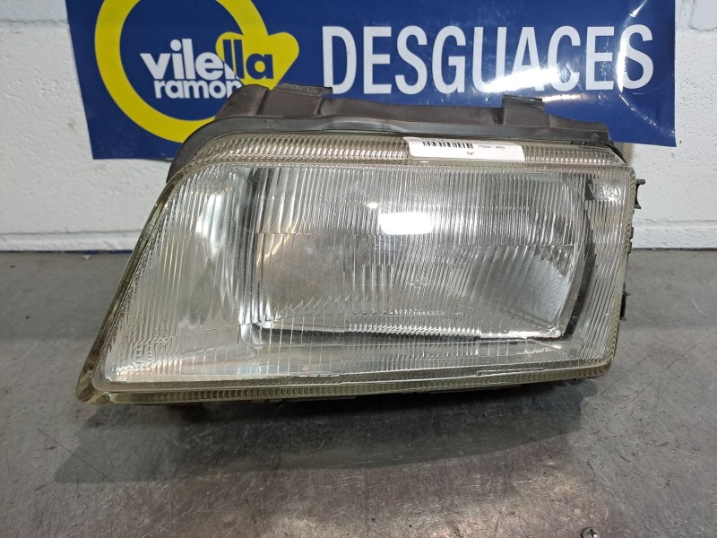 Recambio de faro izquierdo para audi a4 1.9 tdi avant referencia OEM IAM    Recambio de faro izquierdo para audi a4 1.9 tdi avant referencia OEM IAM