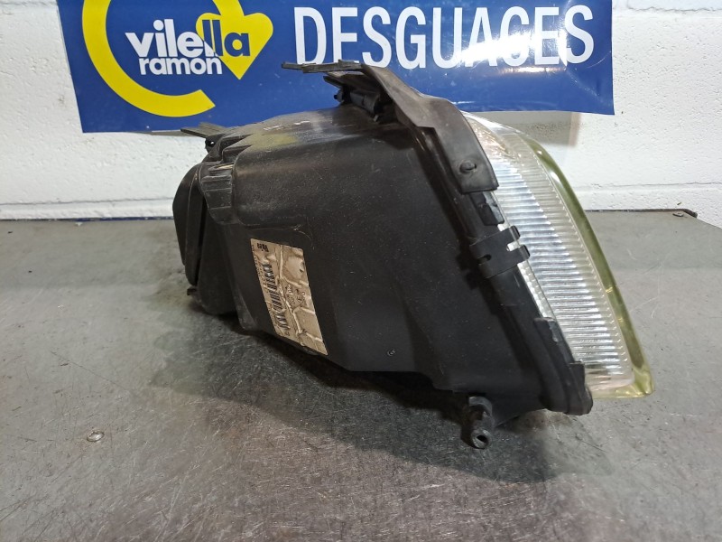 Recambio de faro izquierdo para audi a4 1.9 tdi avant referencia OEM IAM    Recambio de faro izquierdo para audi a4 1.9 tdi avant referencia OEM IAM