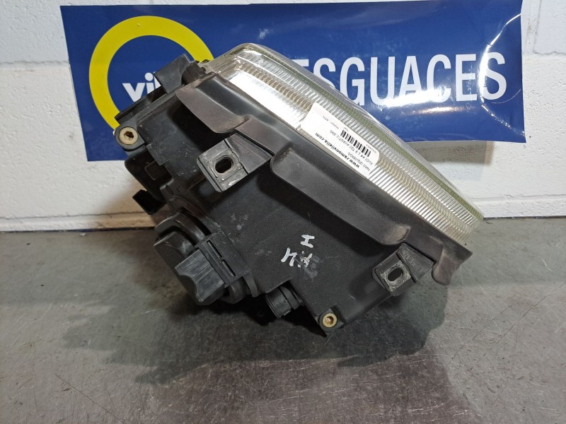 Recambio de faro izquierdo para audi a4 1.9 tdi avant referencia OEM IAM    Recambio de faro izquierdo para audi a4 1.9 tdi avant referencia OEM IAM
