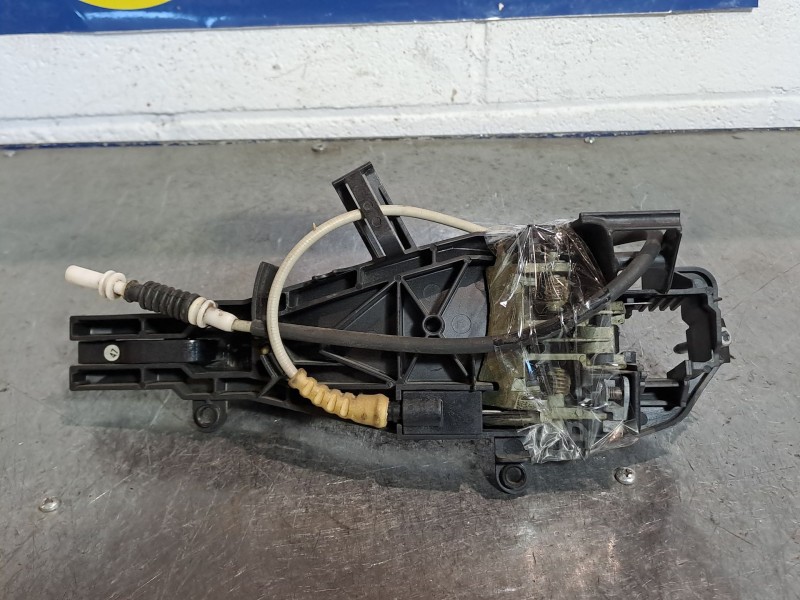 Recambio de maneta exterior trasera derecha para bmw x5 (e70) 3.0d referencia OEM IAM   