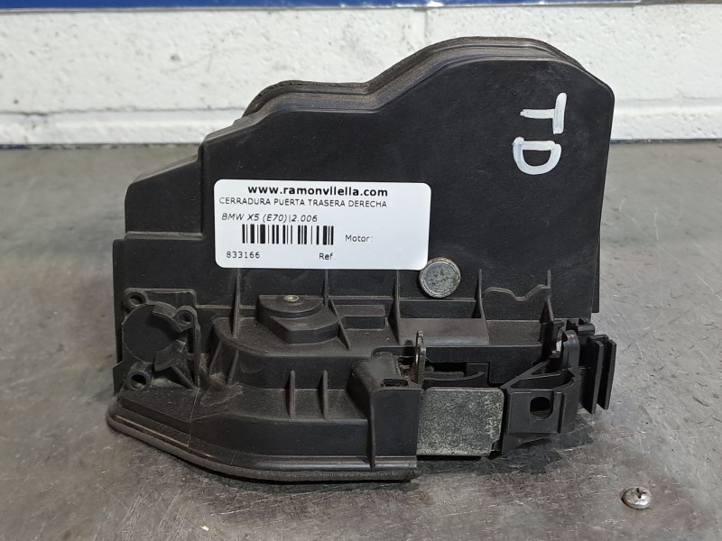 Recambio de cerradura puerta trasera derecha para bmw x5 (e70) 3.0d referencia OEM IAM 7202148 A046998 