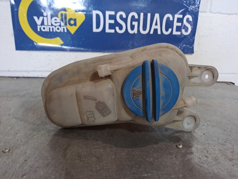 Recambio de deposito expansion para audi a5 2.0 tfsi 211 referencia OEM IAM 8K0121403G  