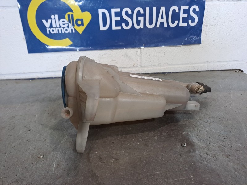 Recambio de deposito expansion para audi a5 2.0 tfsi 211 referencia OEM IAM 8K0121403G  