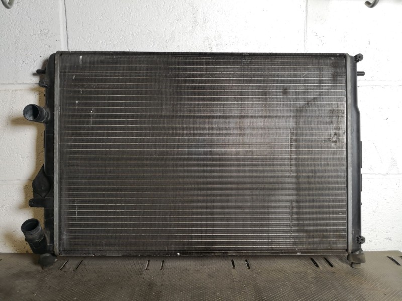 Recambio de radiador agua para dacia logan ambiance referencia OEM IAM 8200189288C RM1430 872256L