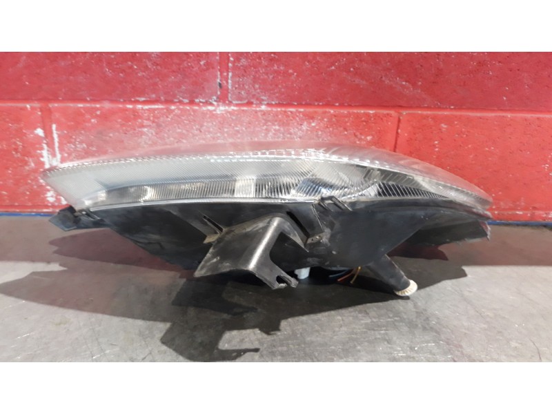 Recambio de faro izquierdo para citroen xsara picasso 1.8 16v sx referencia OEM IAM    Recambio de faro izquierdo para citroen xsara picasso 1.8 16v sx referencia OEM IAM