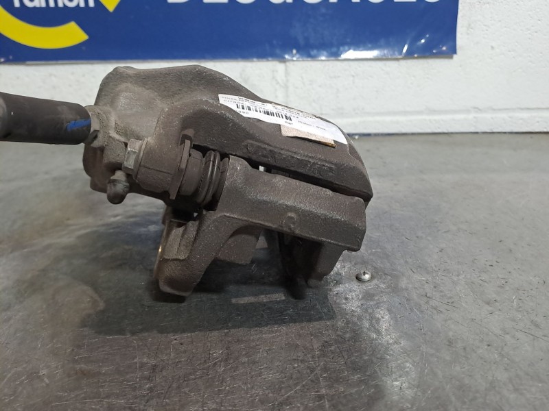 Recambio de pinza freno delantera derecha para citroen c4 berlina 1.6 16v hdi referencia OEM IAM   