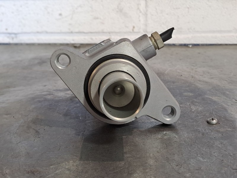 Recambio de bomba freno para ford mondeo ber. (ca2)  | 0.07 - ...  | 0.07 - ... referencia OEM IAM    Recambio de bomba freno para ford mondeo ber. (ca2)  | 0.07 - ...  | 0.07 - ... referencia OEM IAM