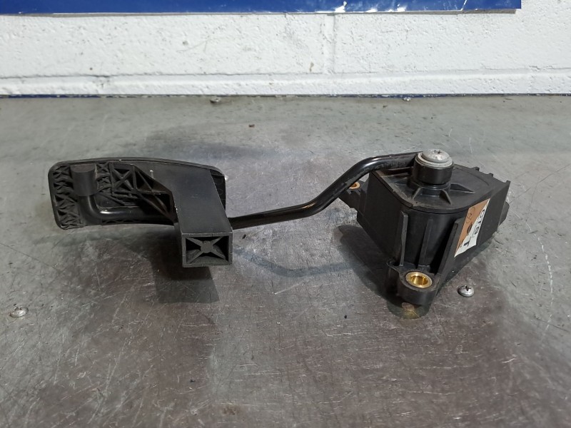 Recambio de potenciometro pedal para nissan qashqai (j10)  | 0.07 - ...  | 0.07 - ... referencia OEM IAM 1947A11253   Recambio de potenciometro pedal para nissan qashqai (j10)  | 0.07 - ...  | 0.07 - ... referencia OEM IAM 1947A11253