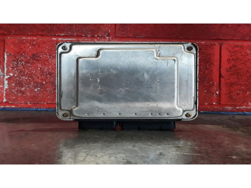 Recambio de centralita motor uce para seat ibiza (6l1) stella | 04.02 - 12.04 ibiza (6l1) stella | 04.02 - 12.04 referencia OEM 