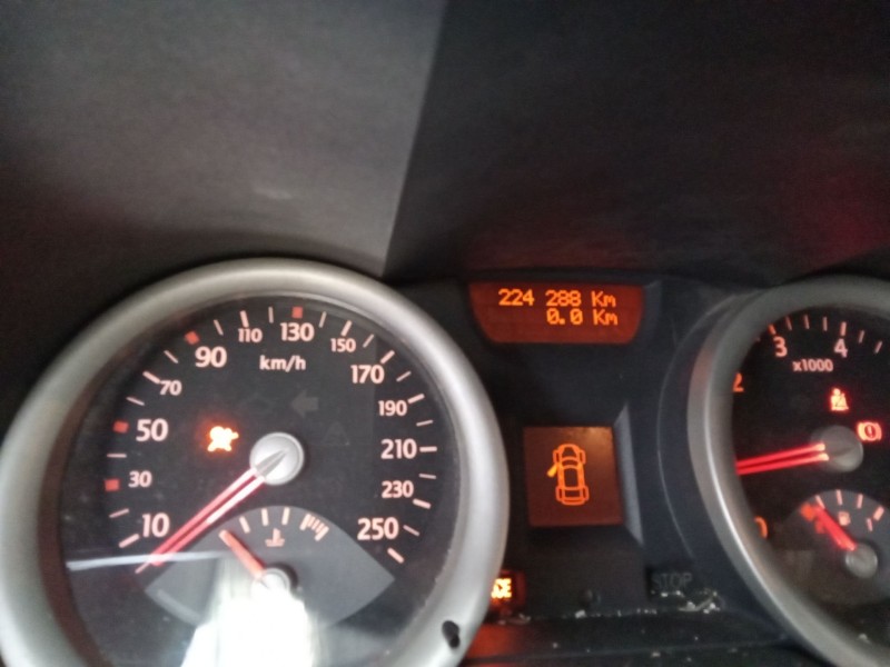 renault megane ii berlina 5p 1.6 cat | 0.02 - 0.09 del año 2003 renault megane ii berlina 5p 1.6 cat | 0.02 - 0.09 del año 2003