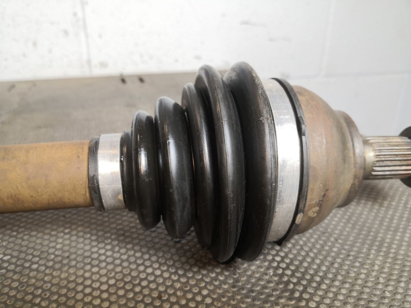 Recambio de transmision delantera derecha para citroen c4 berlina 1.6 16v hdi referencia OEM IAM   