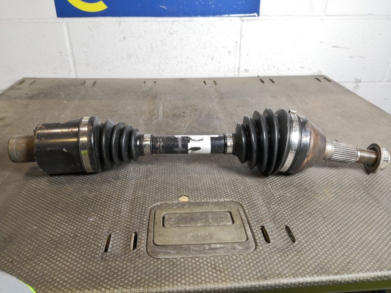 Recambio de transmision delantera derecha para chevrolet captiva 2.0 vcdi ls referencia OEM IAM   