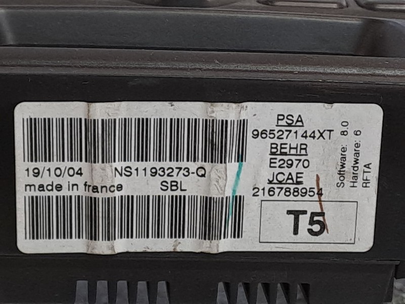 Recambio de caja reles fusibles para chevrolet captiva 2.0 vcdi ls referencia OEM IAM 07282M E2970 216788954