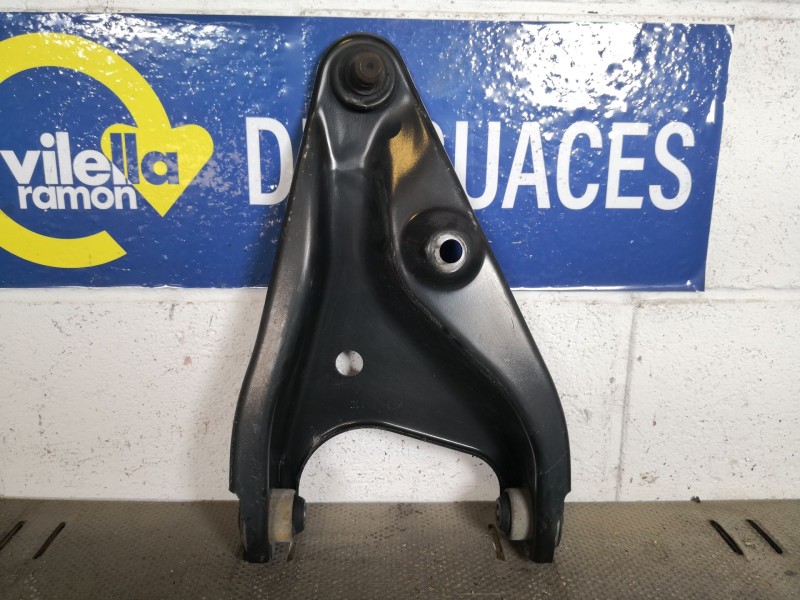Recambio de brazo suspension inferior delantero derecho para dacia logan ambiance referencia OEM IAM   