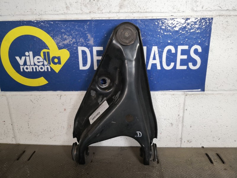 Recambio de brazo suspension inferior delantero derecho para dacia logan ambiance referencia OEM IAM   