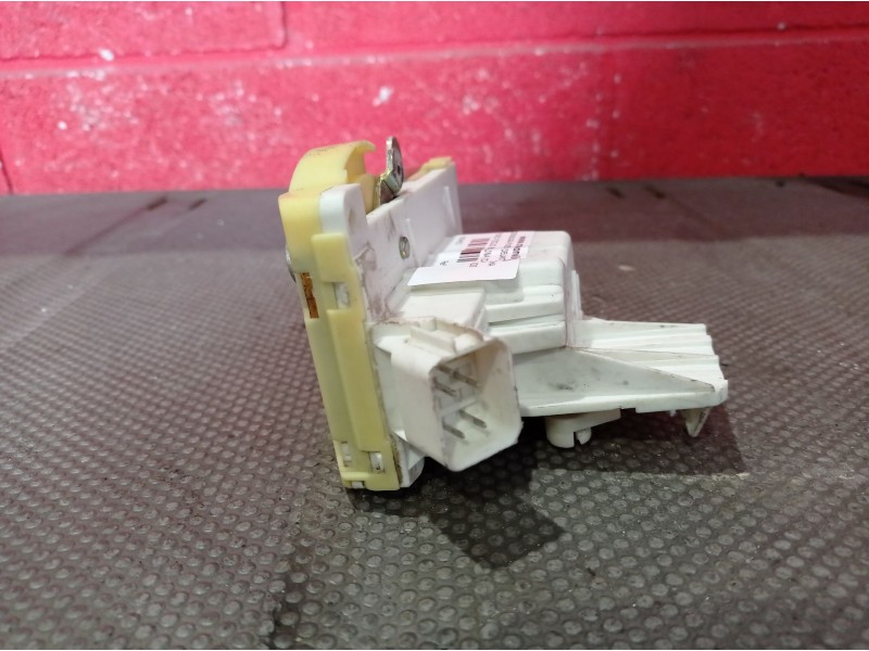 Recambio de cerradura puerta delantera derecha para ford focus berlina (cak) 1.8 tddi turbodiesel cat | 0.98 - ... 1.8 tddi turb
