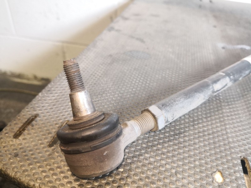 Recambio de caja direccion para citroen c4 berlina 1.6 16v hdi referencia OEM IAM 6820000084  