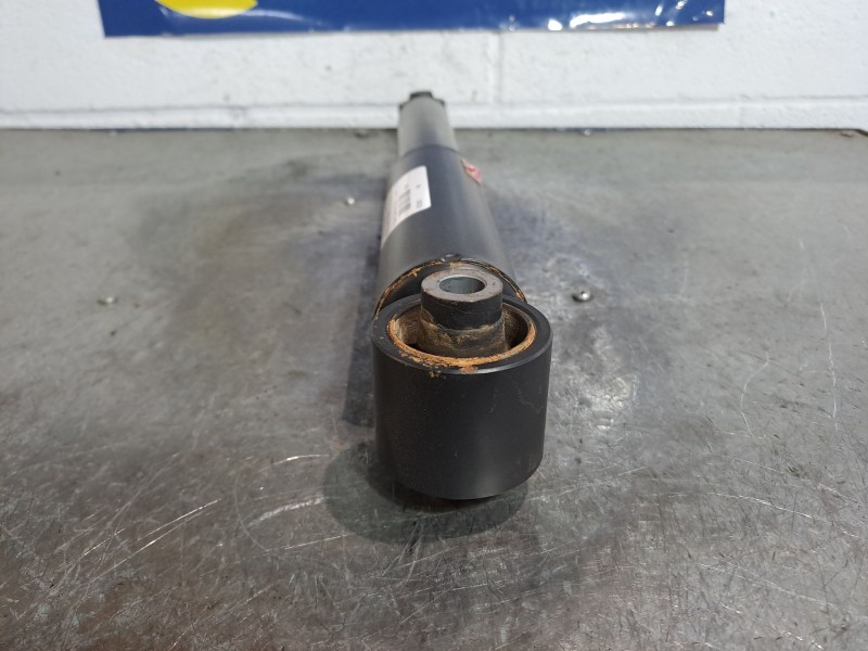 Recambio de amortiguador trasero para nissan qashqai (j10)  | 0.07 - ...  | 0.07 - ... referencia OEM IAM    Recambio de amortiguador trasero para nissan qashqai (j10)  | 0.07 - ...  | 0.07 - ... referencia OEM IAM