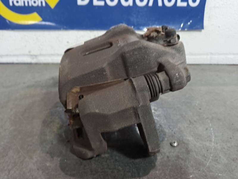 Recambio de pinza freno delantera izquierda para chevrolet captiva 2.0 vcdi ls referencia OEM IAM   