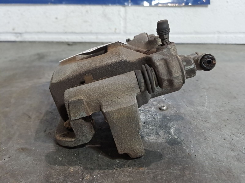 Recambio de pinza freno trasera derecha para nissan qashqai (j10) acenta referencia OEM IAM    Recambio de pinza freno trasera derecha para nissan qashqai (j10) acenta referencia OEM IAM