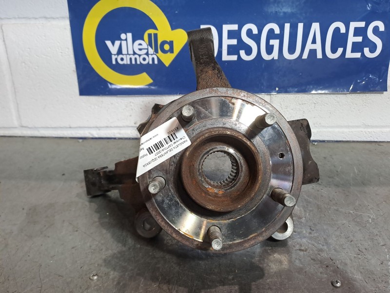 Recambio de mangueta delantera izquierda para chevrolet captiva 2.0 vcdi ls referencia OEM IAM    Recambio de mangueta delantera izquierda para chevrolet captiva 2.0 vcdi ls referencia OEM IAM