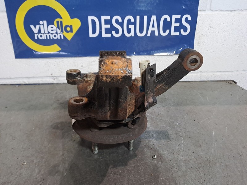 Recambio de mangueta delantera izquierda para chevrolet captiva 2.0 vcdi ls referencia OEM IAM    Recambio de mangueta delantera izquierda para chevrolet captiva 2.0 vcdi ls referencia OEM IAM