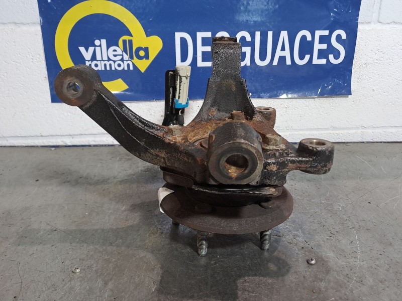 Recambio de mangueta delantera izquierda para chevrolet captiva 2.0 vcdi ls referencia OEM IAM    Recambio de mangueta delantera izquierda para chevrolet captiva 2.0 vcdi ls referencia OEM IAM