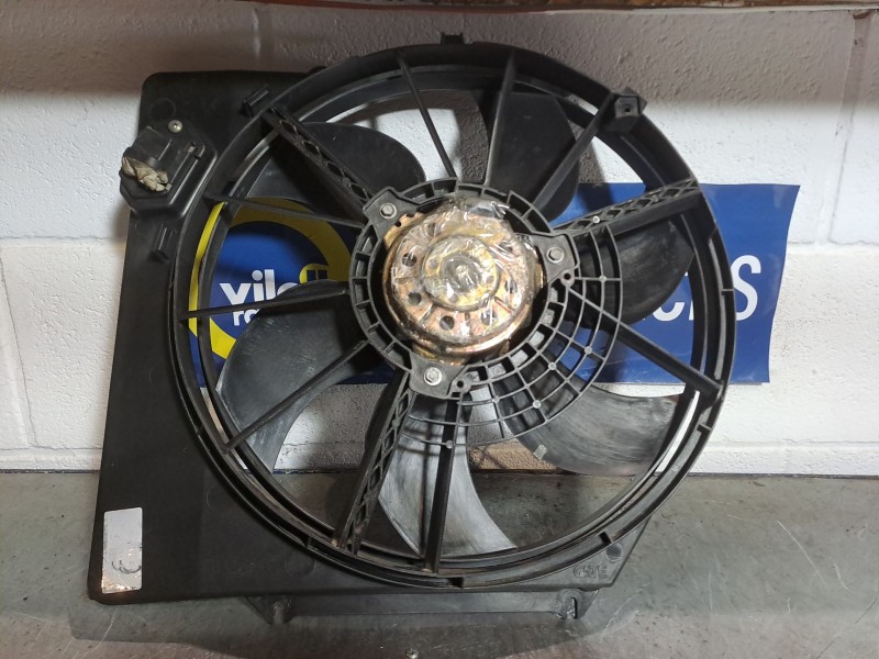 Recambio de electroventilador para renault clio 1.9d referencia OEM IAM 7700836311  
