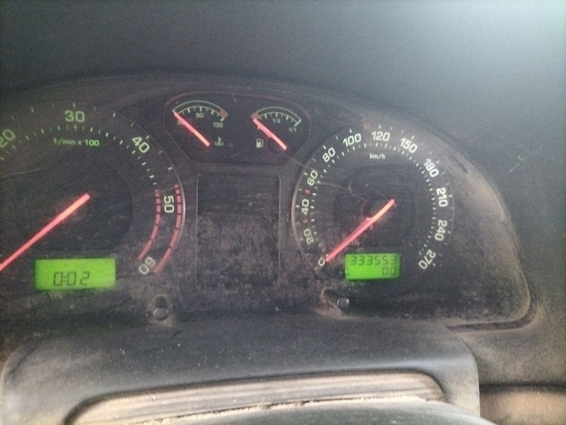 skoda superb (3u4) del año 2004