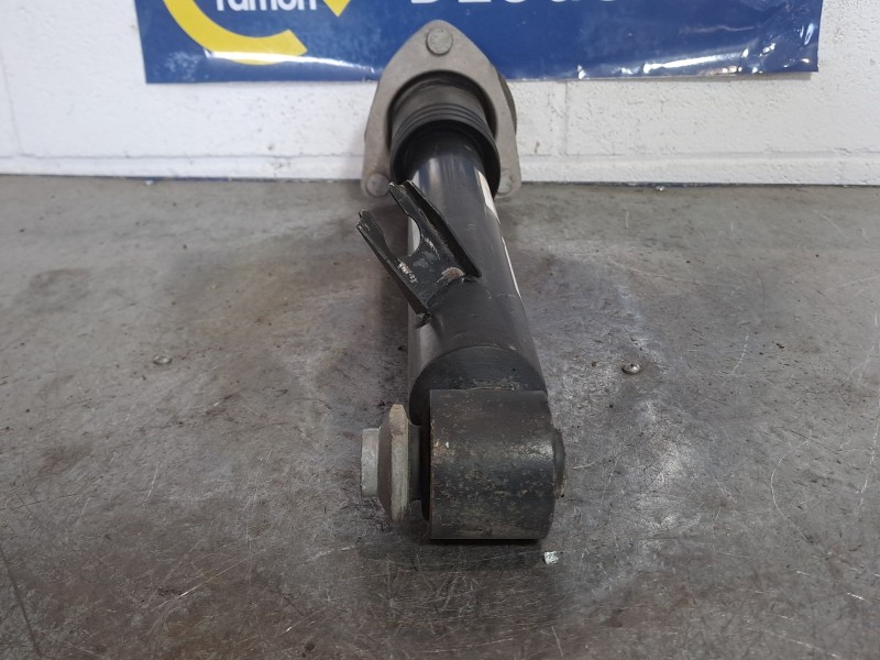 Recambio de amortiguador trasero derecho para bmw x5 (e70) 3.0d referencia OEM IAM    Recambio de amortiguador trasero derecho para bmw x5 (e70) 3.0d referencia OEM IAM