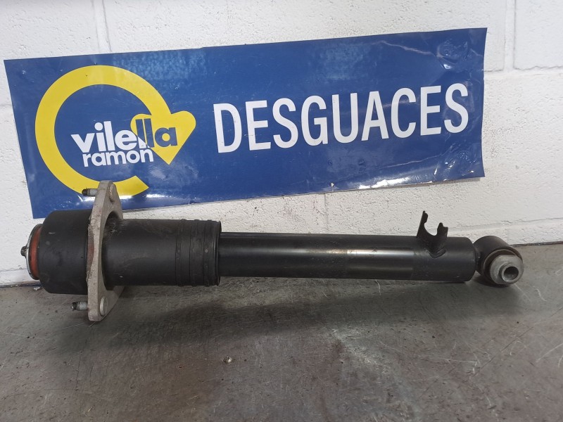 Recambio de amortiguador trasero derecho para bmw x5 (e70) 3.0d referencia OEM IAM    Recambio de amortiguador trasero derecho para bmw x5 (e70) 3.0d referencia OEM IAM