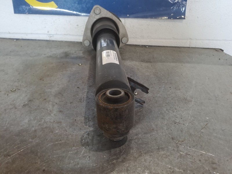 Recambio de amortiguador trasero izquierdo para bmw x5 (e70) 3.0d referencia OEM IAM    Recambio de amortiguador trasero izquierdo para bmw x5 (e70) 3.0d referencia OEM IAM