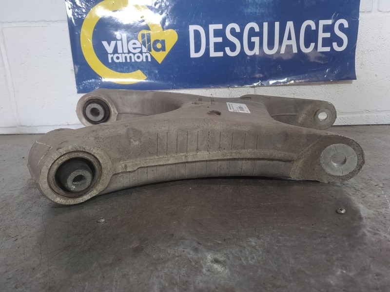 Recambio de brazo suspension inferior trasero derecho para bmw x5 (e70) 3.0d referencia OEM IAM    Recambio de brazo suspension inferior trasero derecho para bmw x5 (e70) 3.0d referencia OEM IAM